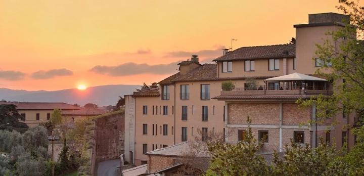 Voyage sur-mesure, Hôtel 4* dans le centre-ville de Sienne